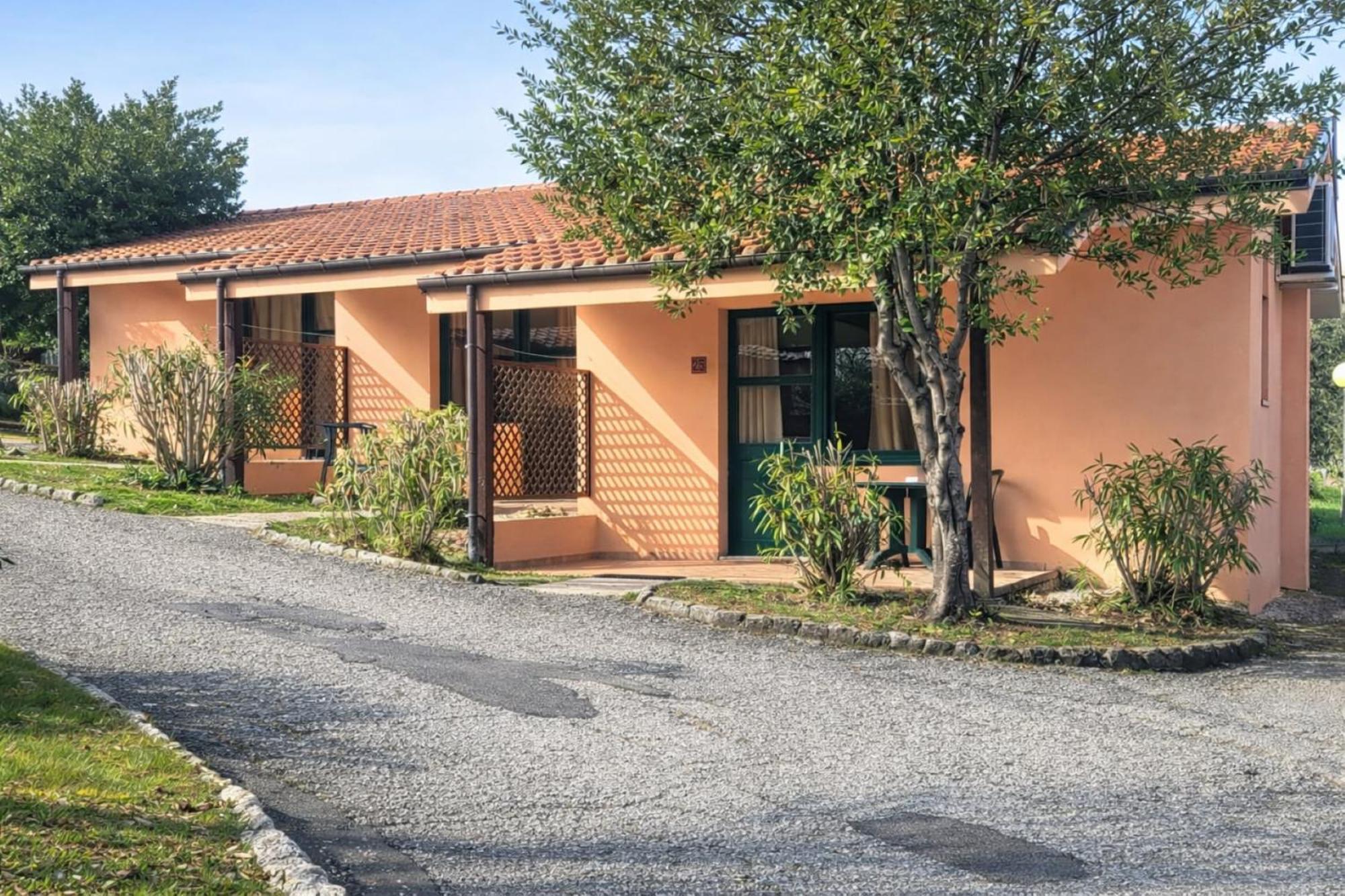 Classic Double Room,1758300841:JPEG